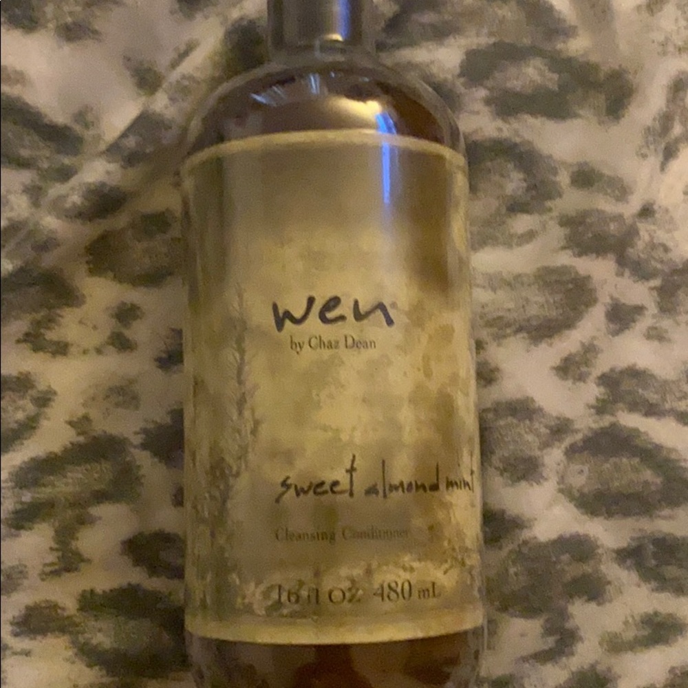 WEN by Chaz Dean - Cleansing conditioner